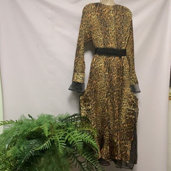 NWT SAINT GIL PARIS LEOPARD PRINT MAXI‎ - Picture 2 of 7